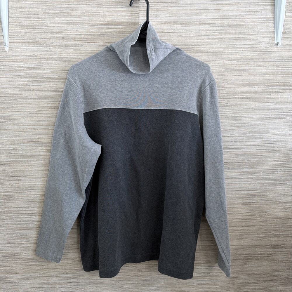L. L. Bean Women's Color block turtle neck size Large
